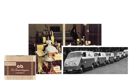 Zdjęcie starych samochodów dostawczych i pracownic